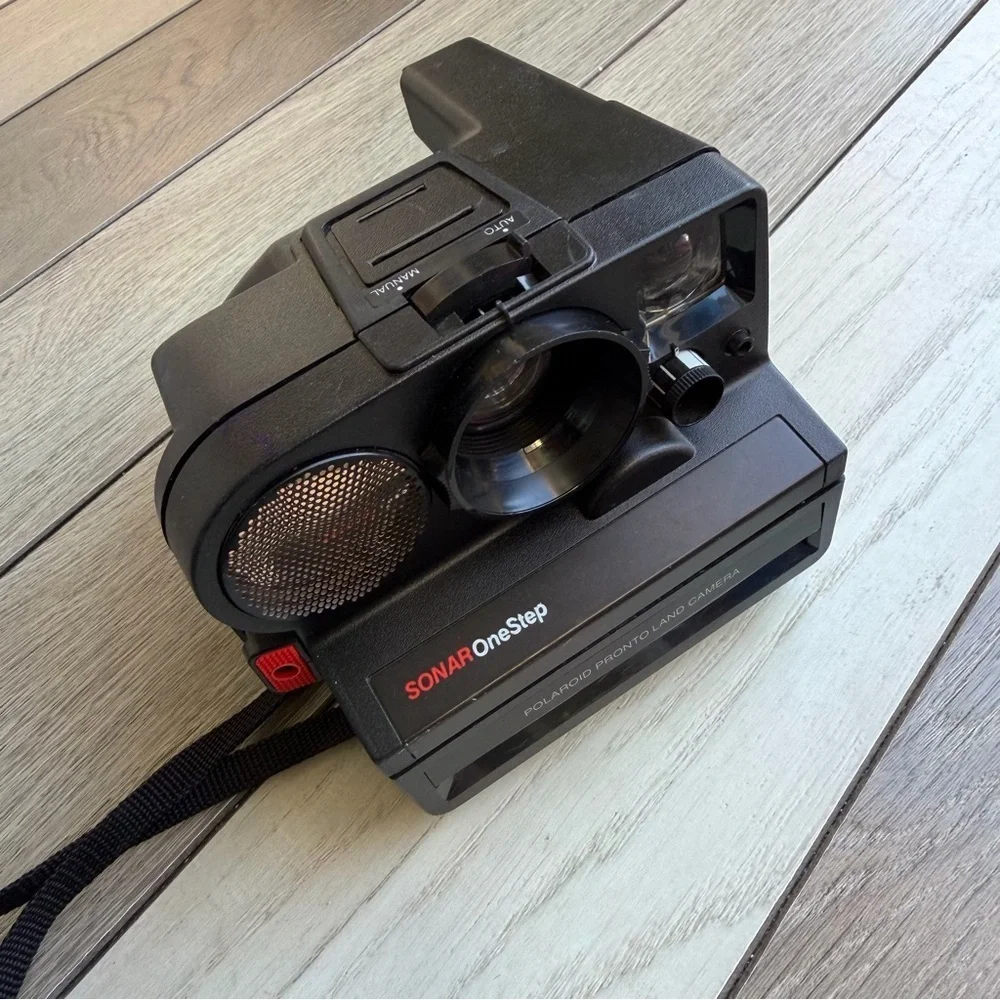 Polaroid Pronto Sonar OneStep Camera